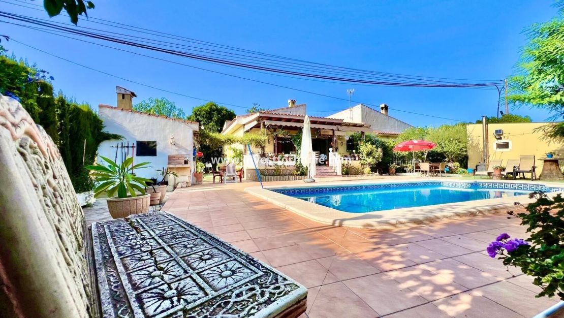 Vente - Villa - Daya vieja - Costa Blanca Sur