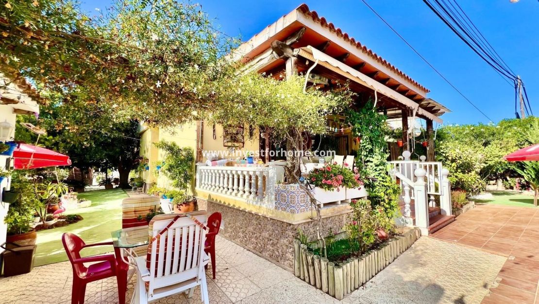 Vente - Villa - Daya vieja - Costa Blanca Sur