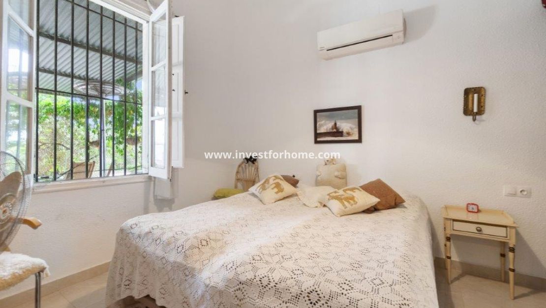 Vente - Villa - Dolores - Costa Blanca