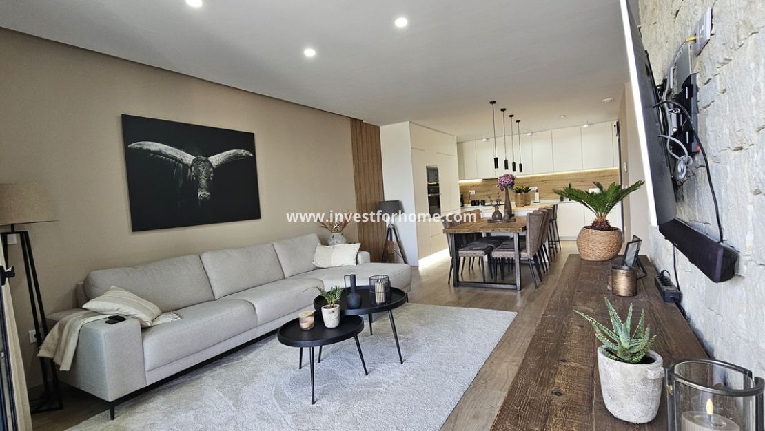 Vente - Villa - Dolores - Sector 4