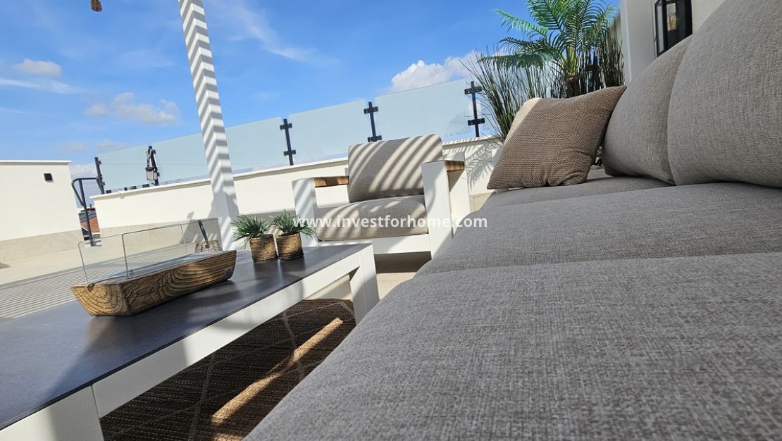 Vente - Villa - Dolores - Sector 4