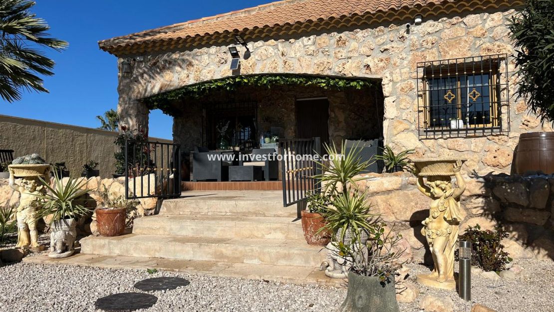 Vente - Villa - Fortuna - Inland