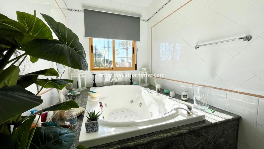 Vente - Villa - Fortuna - Inland