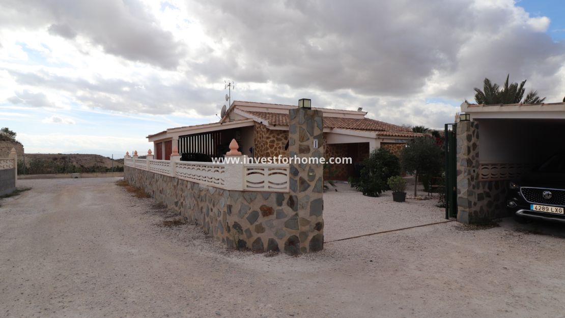 Vente - Villa - Fortuna - Inland