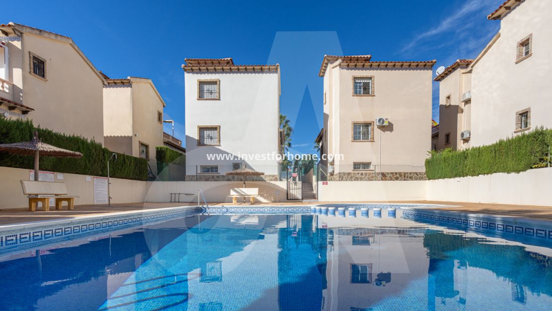 Vente - Villa - Guardamar del Segura - El Raso