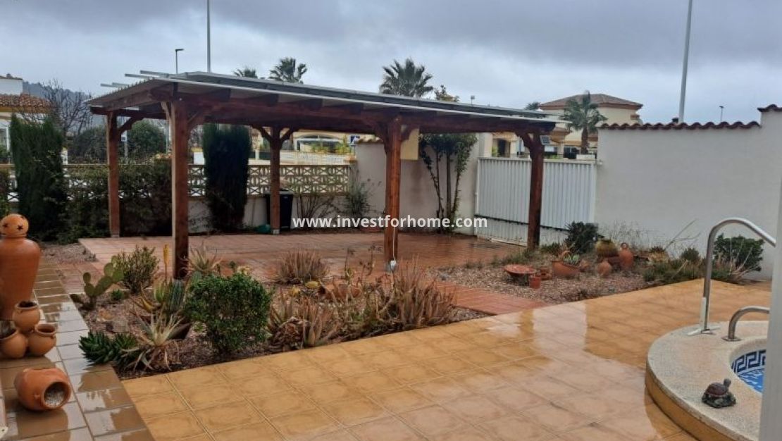 Vente - Villa - Hondón de las Nieves - Inland