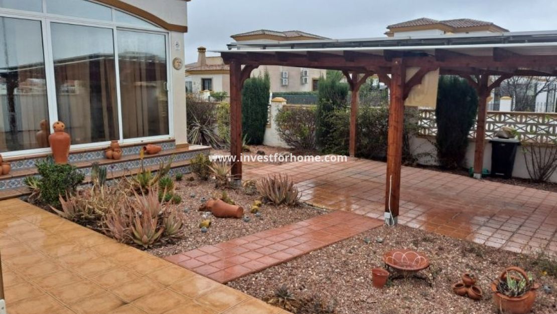 Vente - Villa - Hondón de las Nieves - Inland