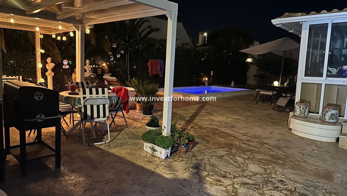 Vente - Villa - Hondón de las Nieves - Inland