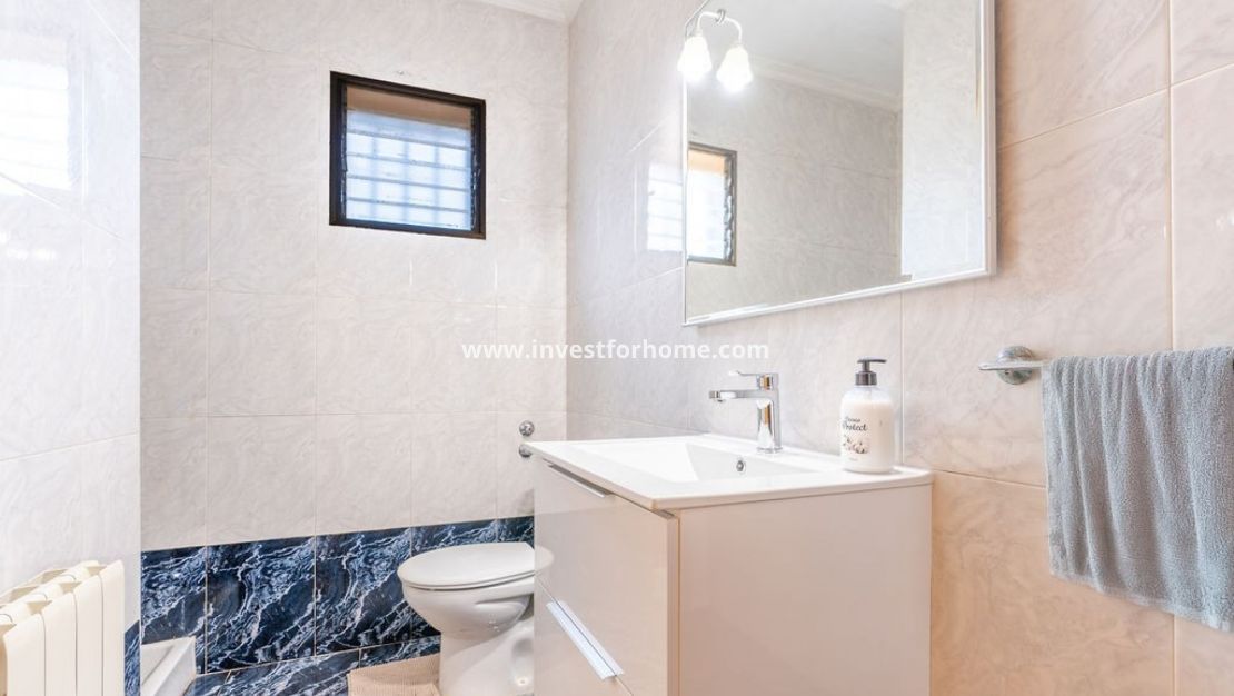 Vente - Villa - Hondón de las Nieves - Inland