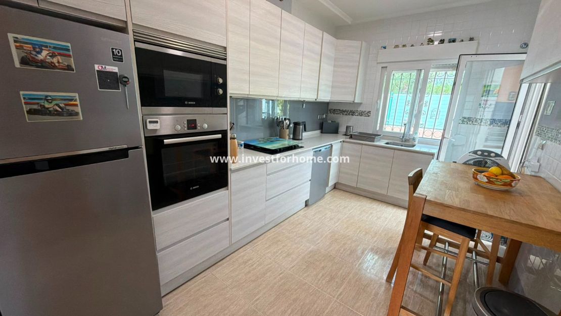 Vente - Villa - Los Montesinos - Costa Blanca