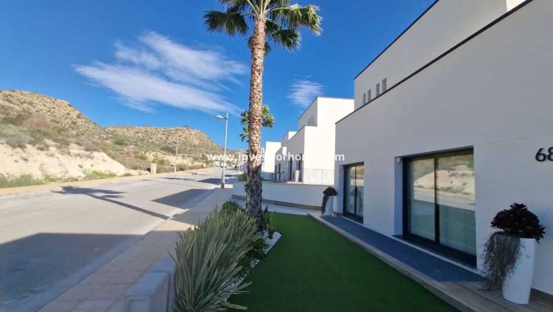 Vente - Villa - Monforte del Cid - Font Del Llop