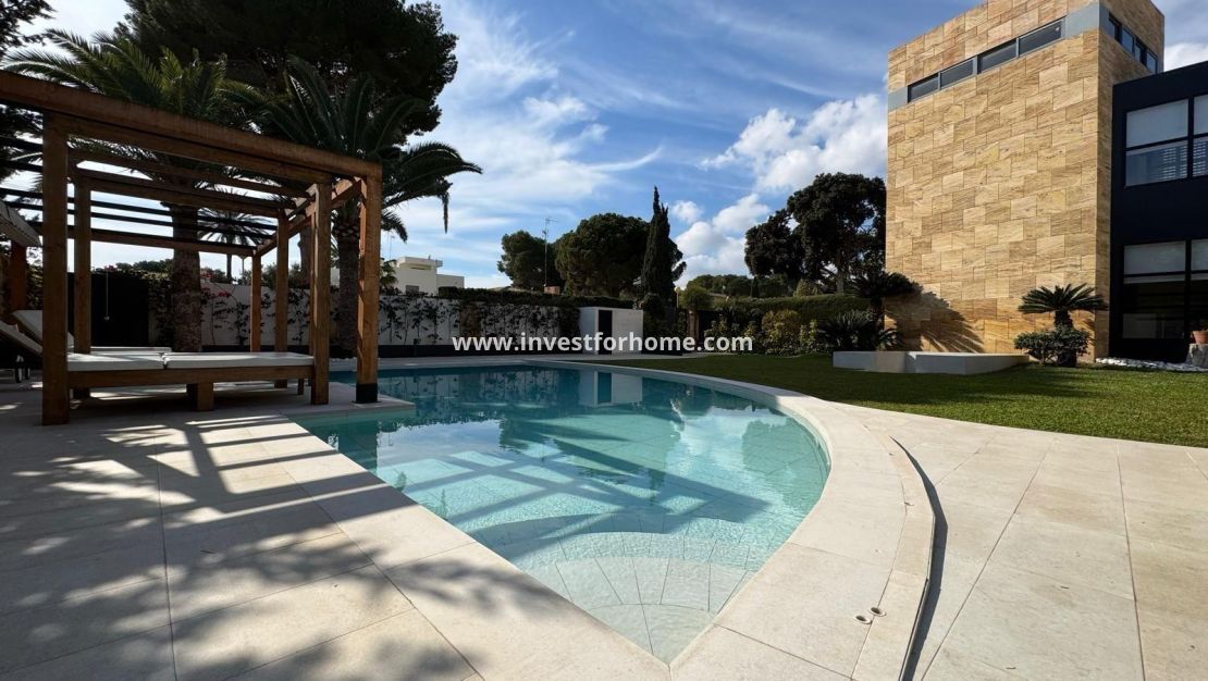 Vente - Villa - Orihuela Costa - Altos De Campoamor