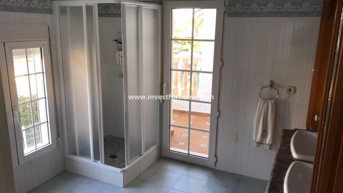 Vente - Villa - Orihuela Costa - Cabo Roig