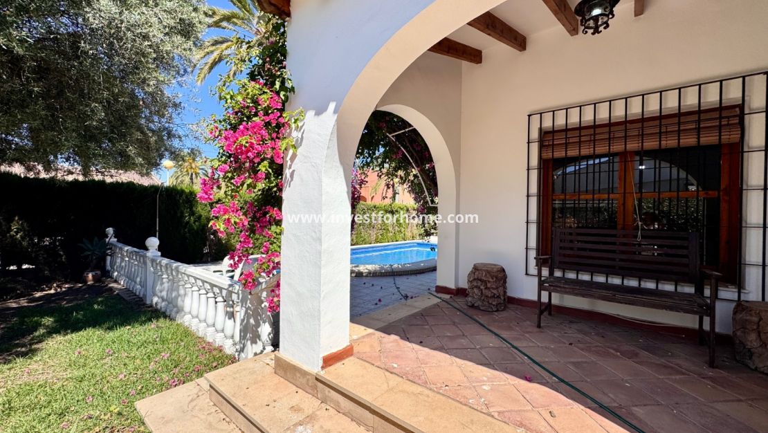 Vente - Villa - Orihuela Costa - Cabo Roig