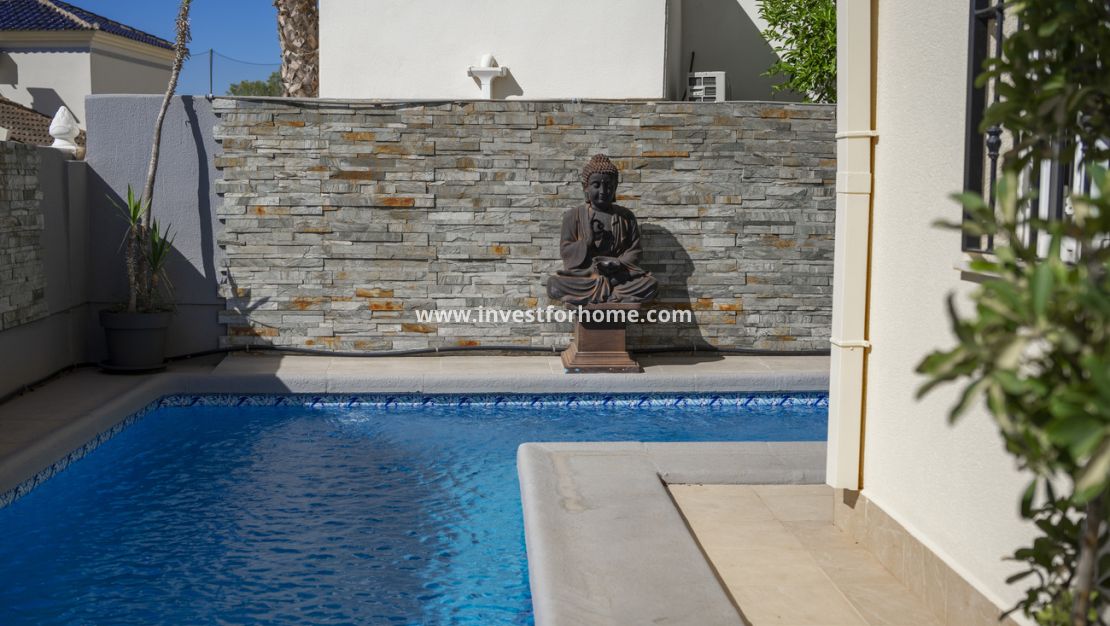 Vente - Villa - Orihuela Costa - Calle Mayor