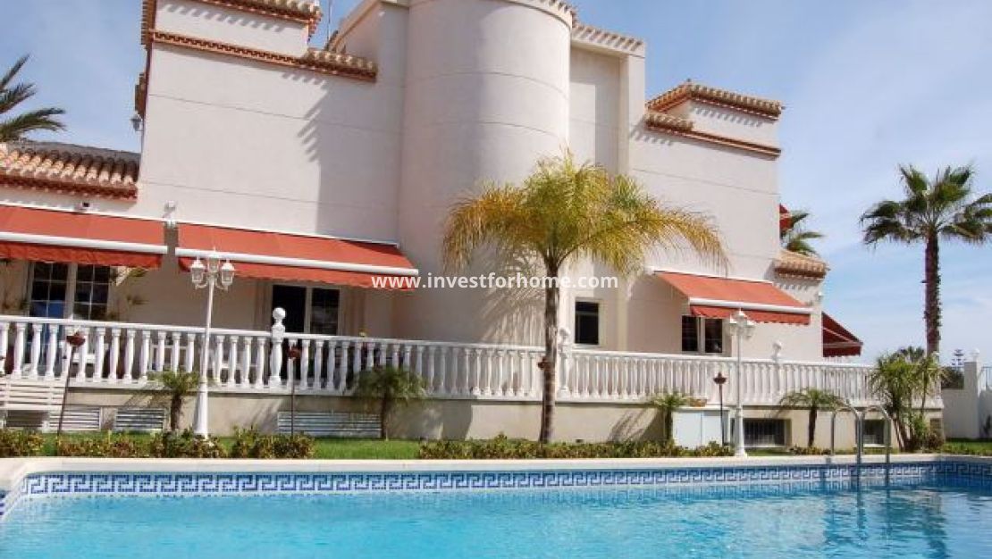 Vente - Villa - Orihuela Costa - Costa Blanca