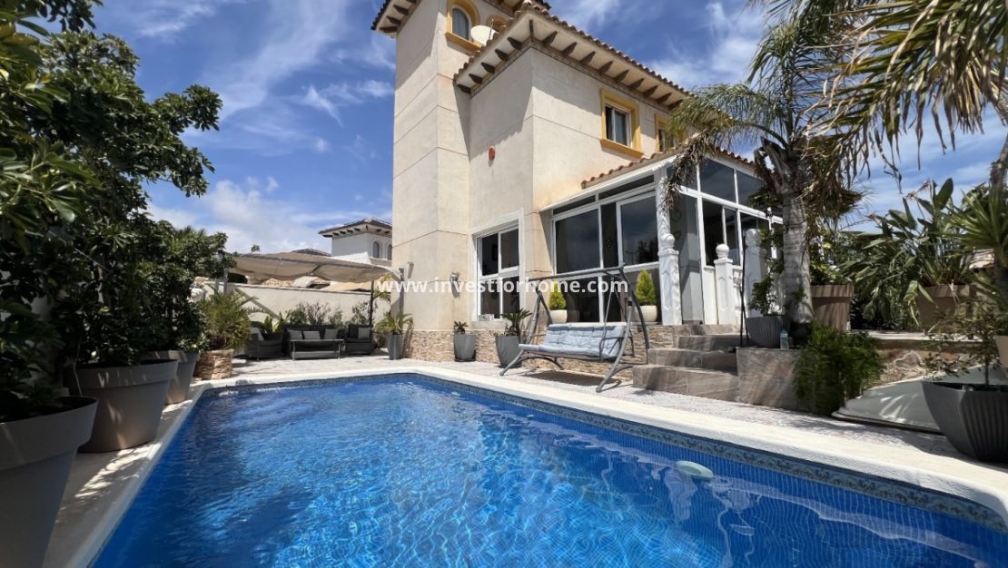 Vente - Villa - Orihuela Costa - Costa Blanca