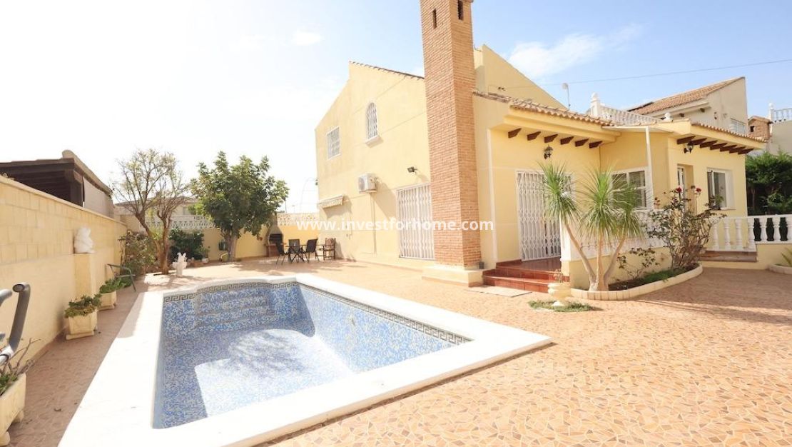 Vente - Villa - Orihuela Costa - Costa Blanca