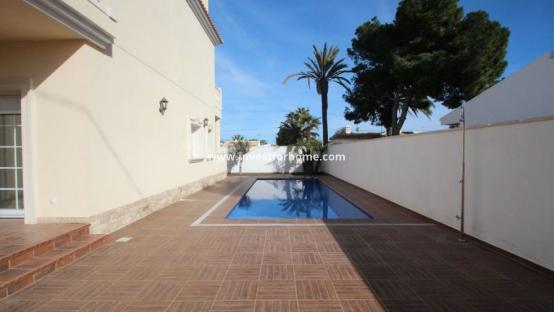 Vente - Villa - Orihuela Costa - Costa Blanca