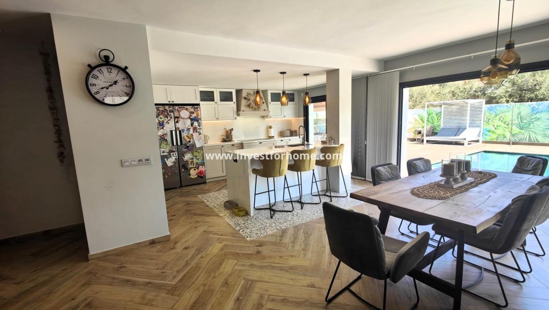 Vente - Villa - Orihuela Costa - Costa Blanca