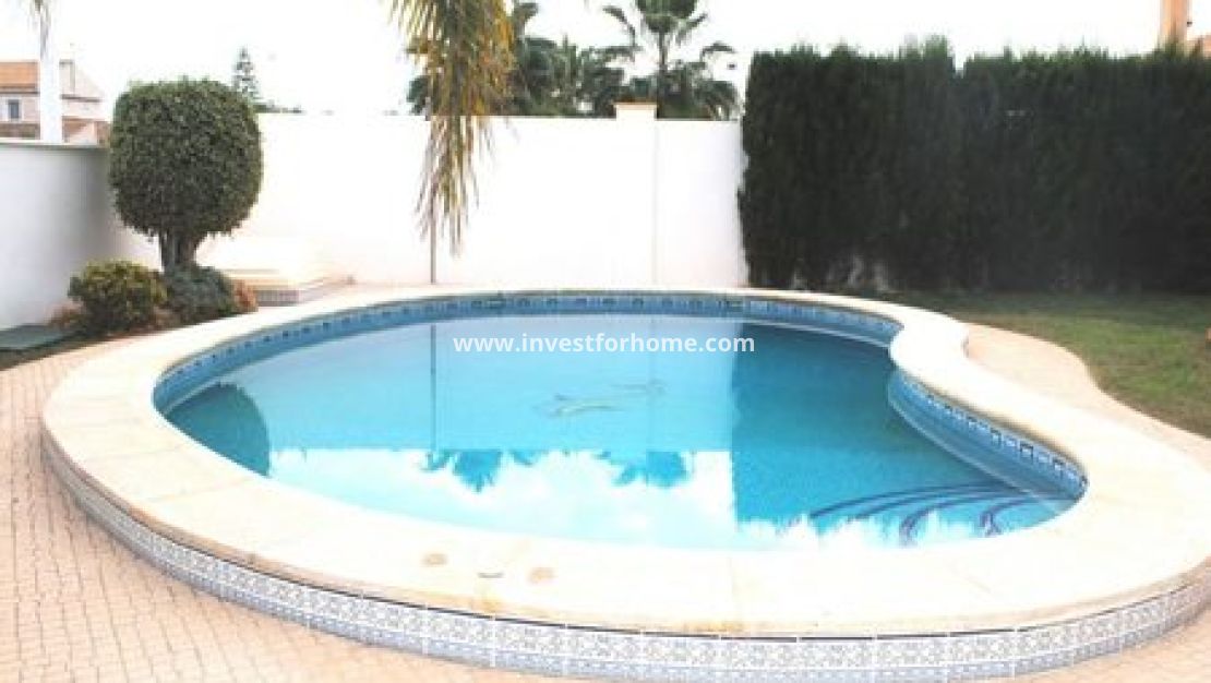 Vente - Villa - Orihuela Costa - Costa Blanca