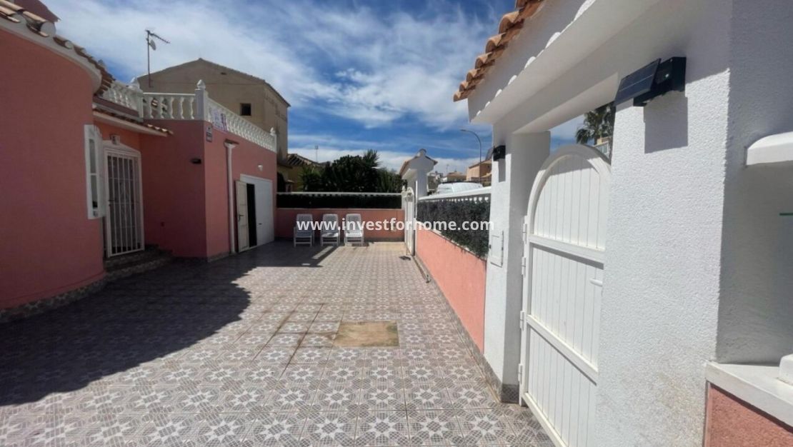 Vente - Villa - Orihuela Costa - Costa Blanca