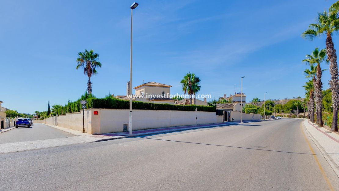 Vente - Villa - Orihuela Costa - Costa Blanca
