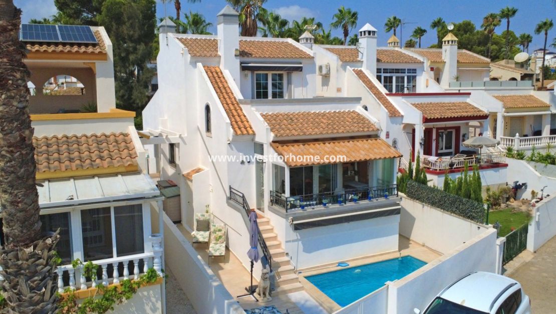 Vente - Villa - Orihuela Costa - Costa Blanca