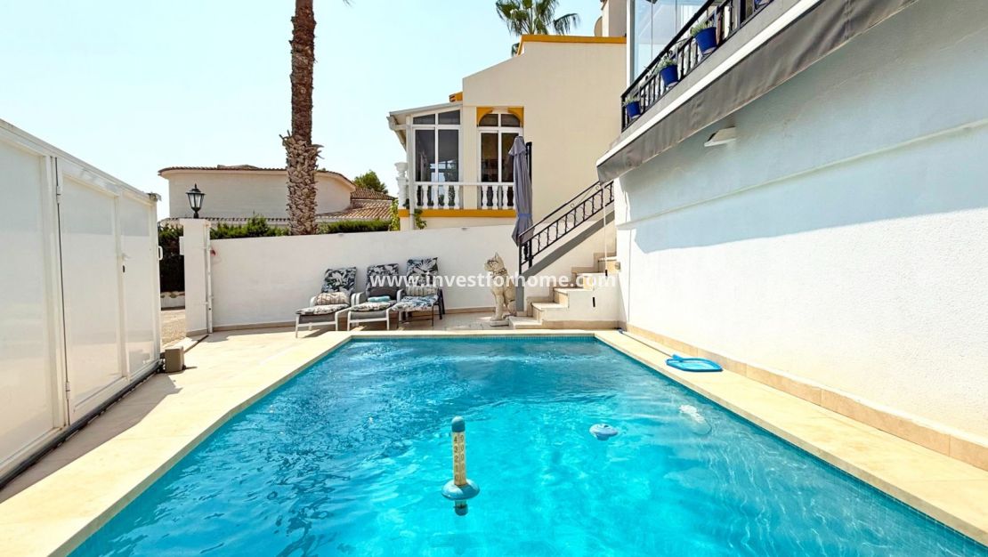 Vente - Villa - Orihuela Costa - Costa Blanca