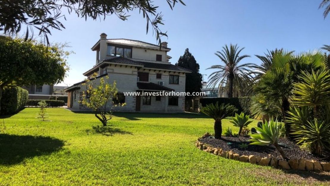 Vente - Villa - Orihuela Costa - Costa Blanca
