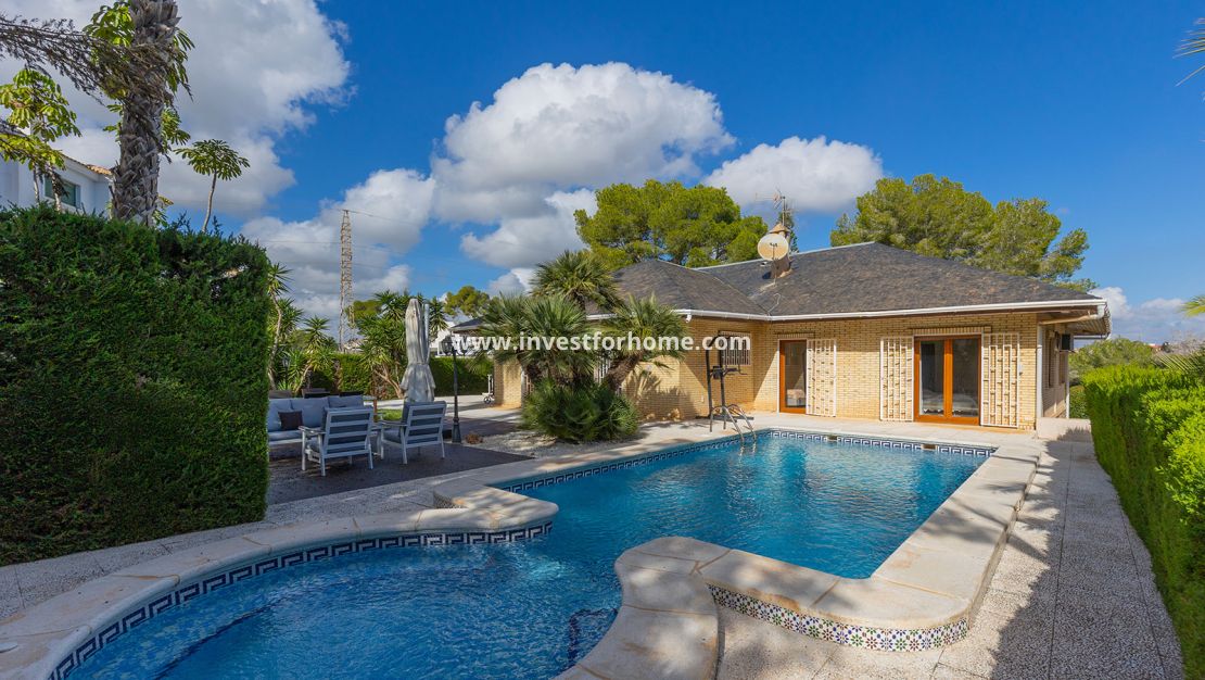 Vente - Villa - Orihuela Costa - Costa Blanca