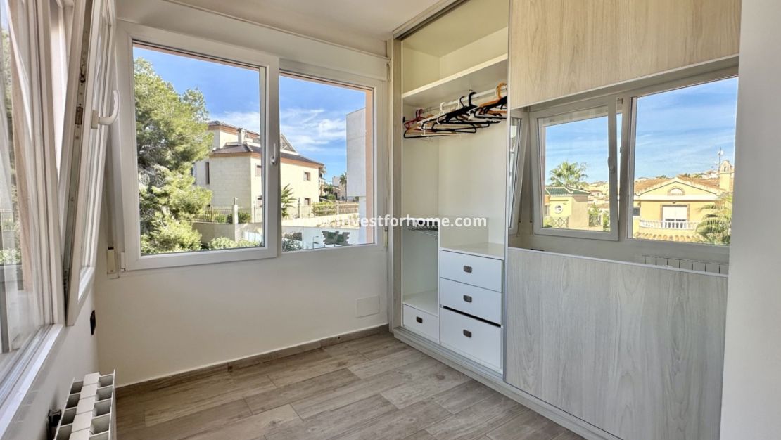 Vente - Villa - Orihuela Costa - Costa Blanca