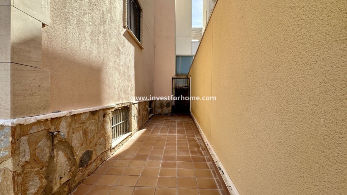 Vente - Villa - Orihuela Costa - Costa Blanca