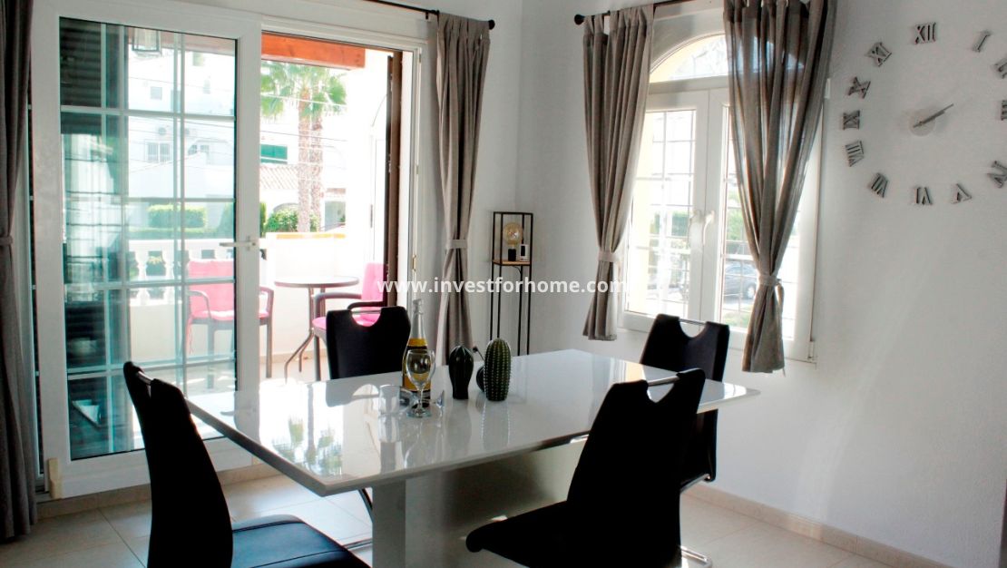 Vente - Villa - Orihuela Costa - Costa Blanca