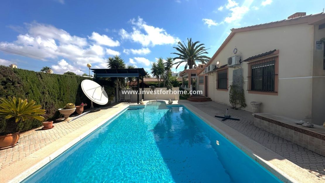 Vente - Villa - Orihuela Costa - Costa Blanca