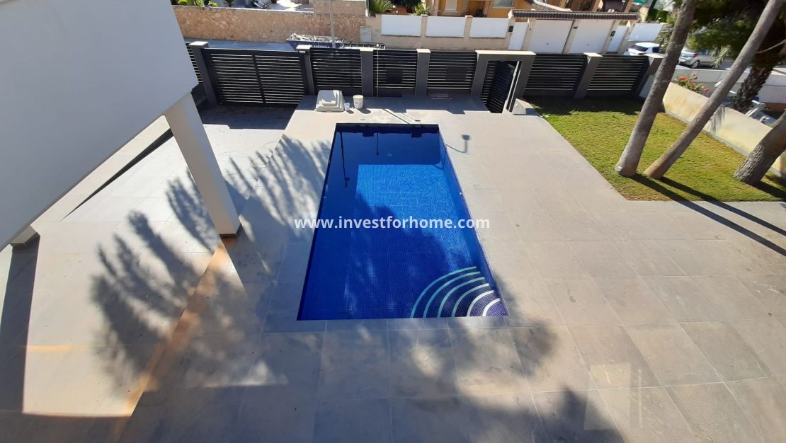 Vente - Villa - Orihuela Costa - Costa Blanca