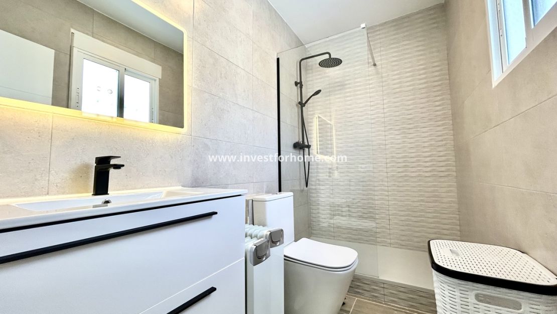 Vente - Villa - Orihuela Costa - Costa Blanca