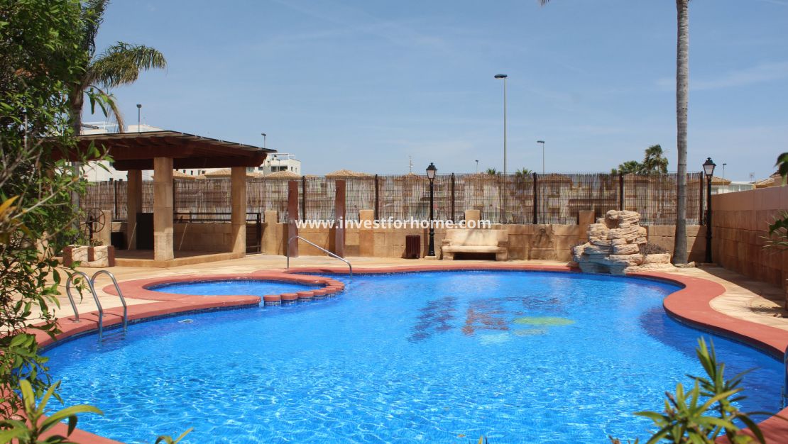 Vente - Villa - Orihuela Costa - Costa Blanca