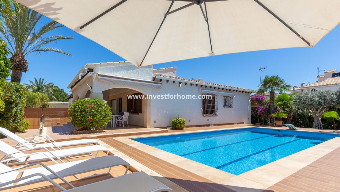 Vente - Villa - Orihuela Costa - Costa Blanca