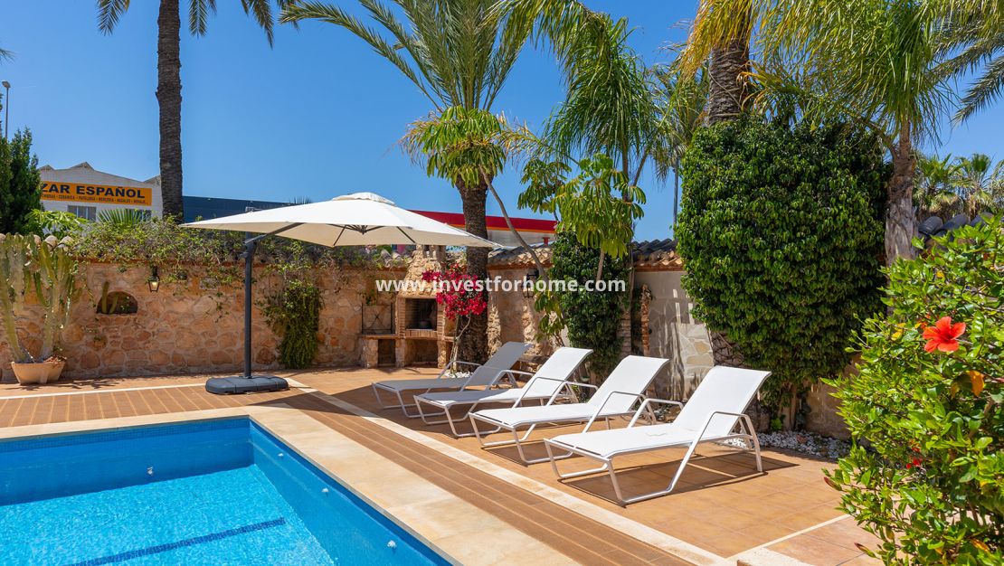 Vente - Villa - Orihuela Costa - Costa Blanca
