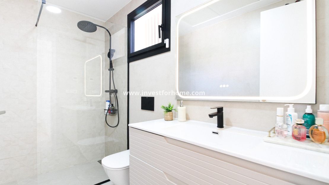 Vente - Villa - Orihuela Costa - Costa Blanca