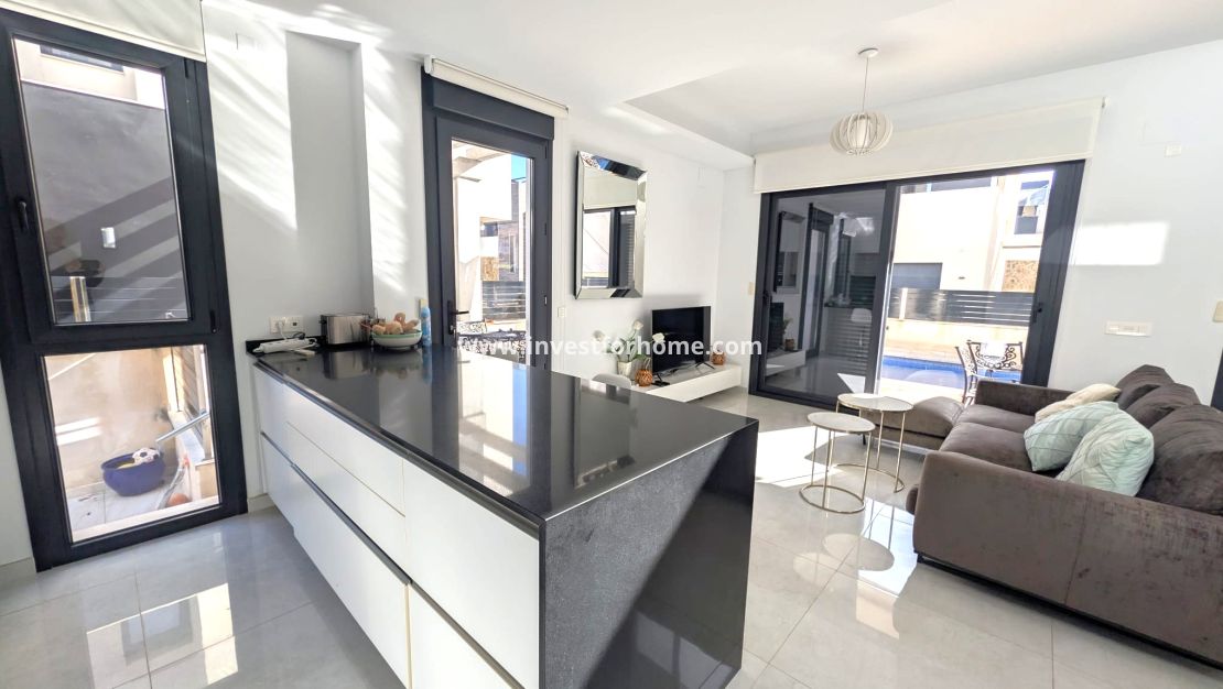 Vente - Villa - Orihuela Costa - Costa Blanca