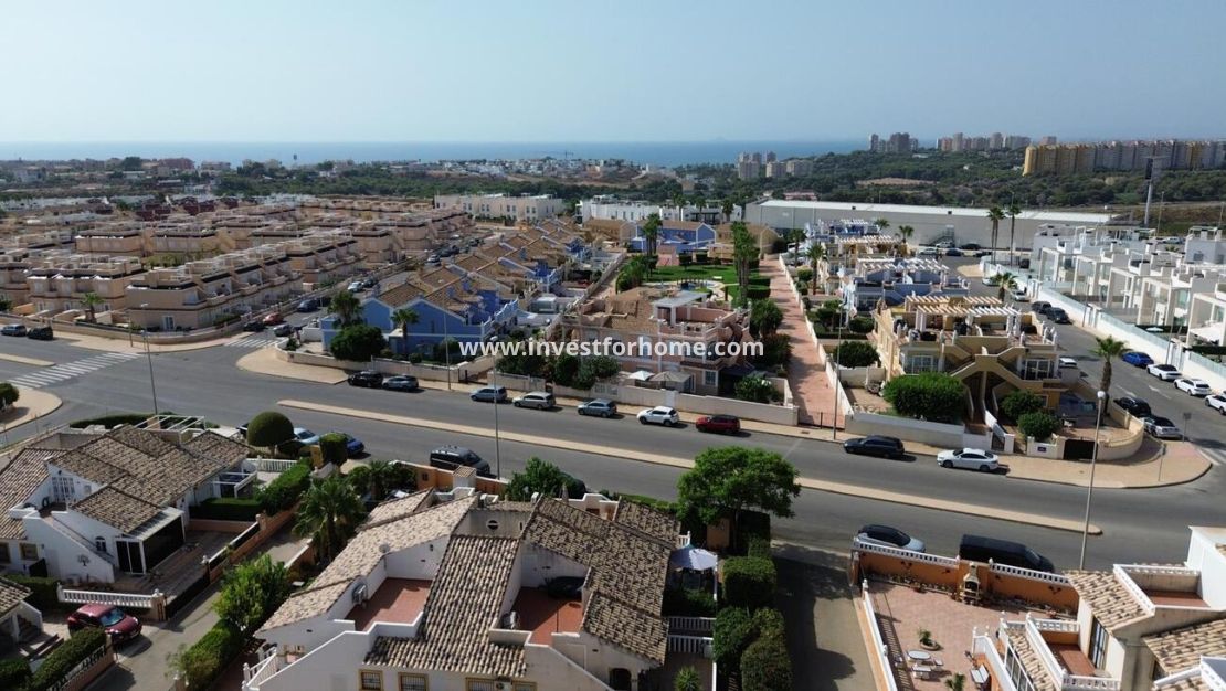 Vente - Villa - Orihuela Costa - Costa Blanca