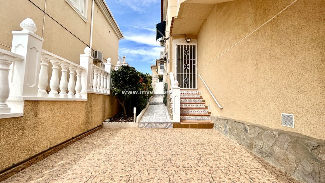 Vente - Villa - Orihuela Costa - Costa Blanca