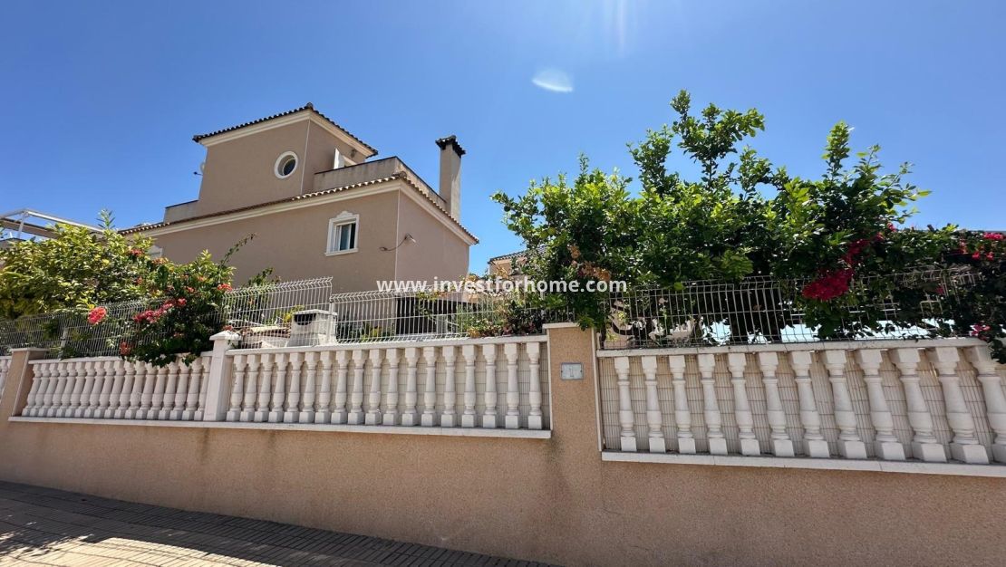Vente - Villa - Orihuela Costa - La Regia