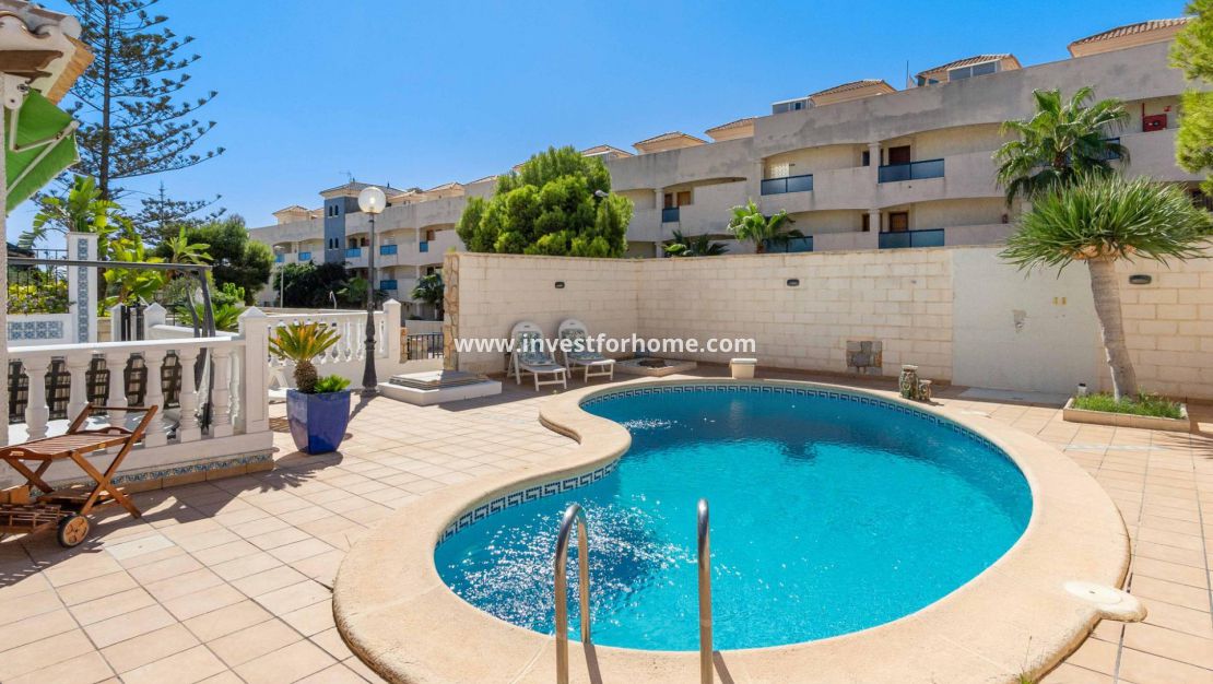 Vente - Villa - Orihuela Costa - La Zenia