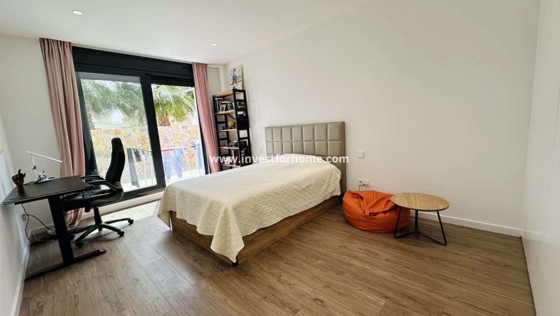 Vente - Villa - Orihuela Costa - Las Colinas Golf