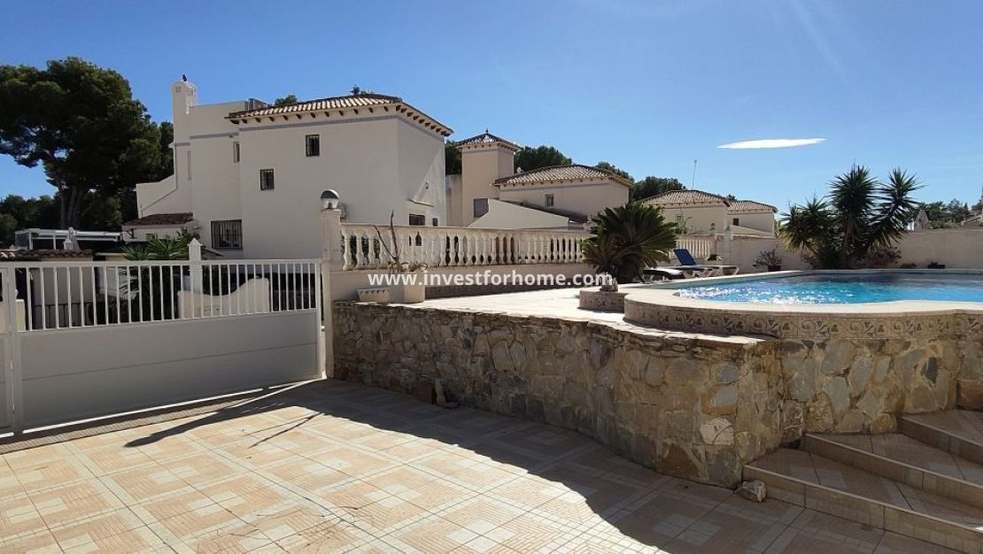 Vente - Villa - Orihuela Costa - Las Ramblas Golf
