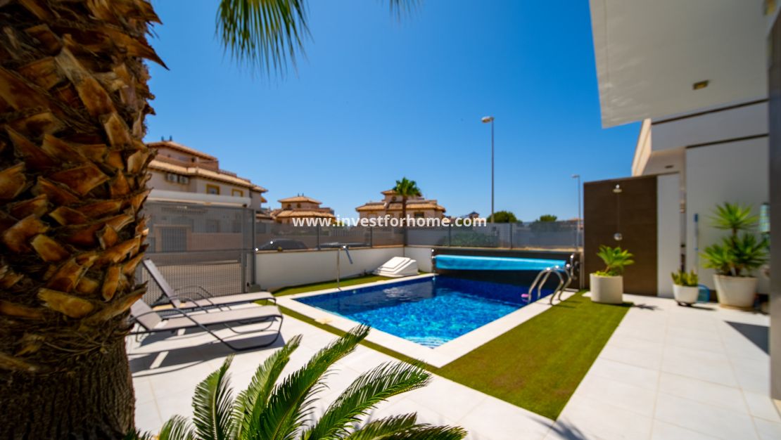 Vente - Villa - Orihuela Costa - Lomas De Cabo Roig