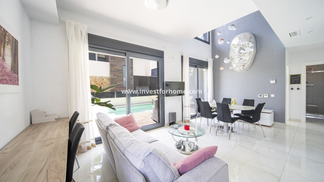 Vente - Villa - Orihuela Costa - Lomas De Cabo Roig